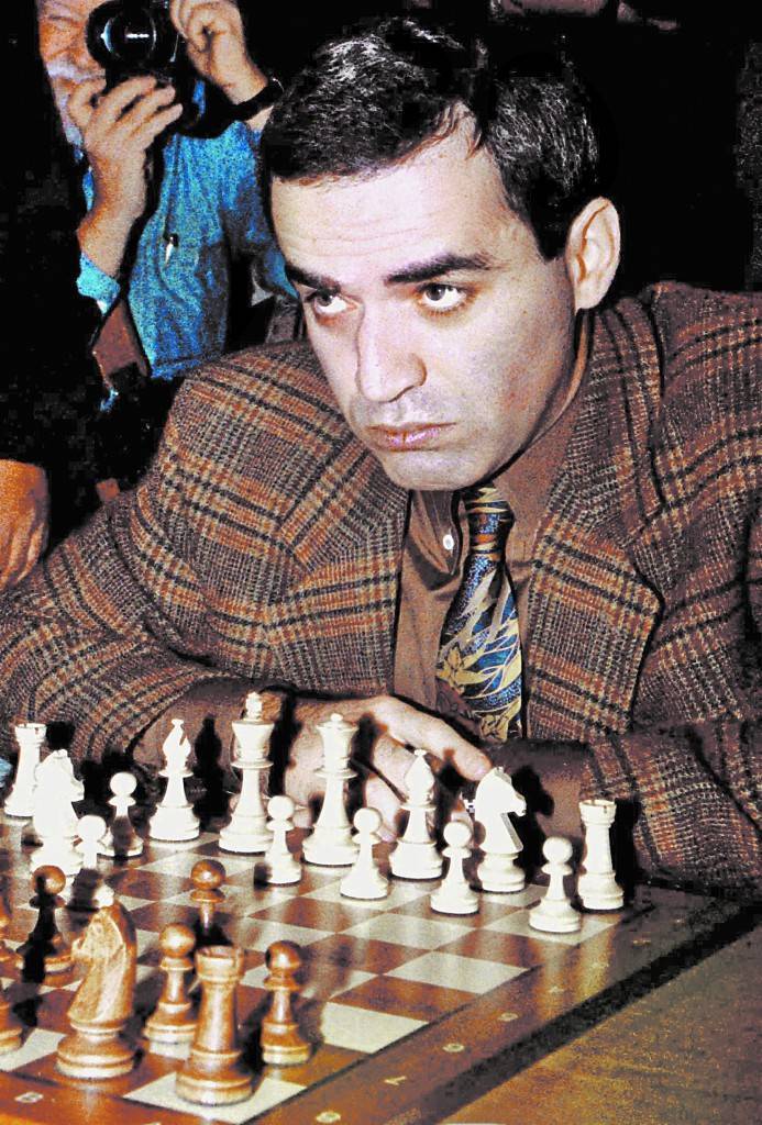 Кто такой гарри каспаров: биография гениального шахматиста. где живет сейчас, чем занимается, кому проиграл и кого победил политик.