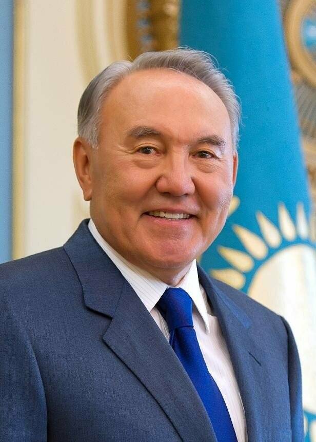Нурсултан назарбаев: биография, личная жизнь, семья, жена, дети — фото