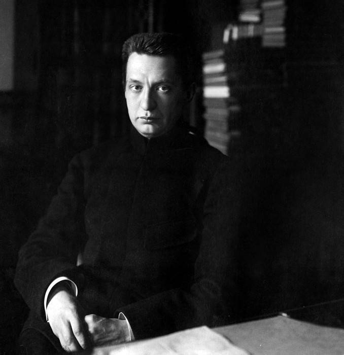 Керенский александр фёдорович: биография председателя коалиционного временного правительства 1917 года