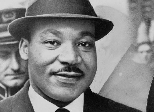 «он изменил жизнь миллионов американцев»: как мартин лютер кинг повлиял на расовую политику в сша