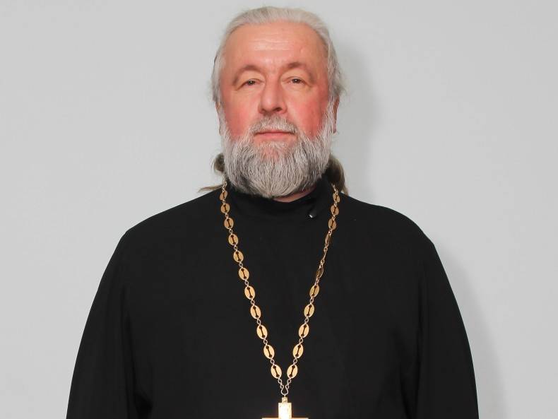 Православная церковная иерархия: духовные саны и чины по возрастанию + миряне, церковнослужители и священнослужители