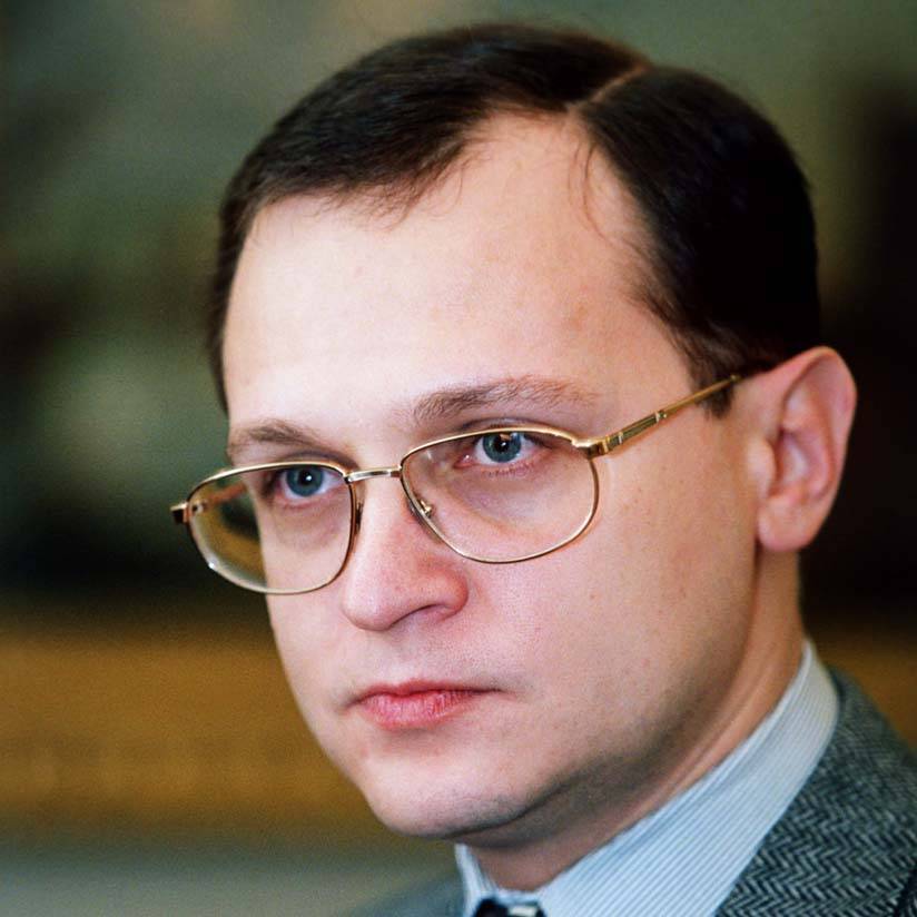 Сергей кириенко. биография, фото и семья