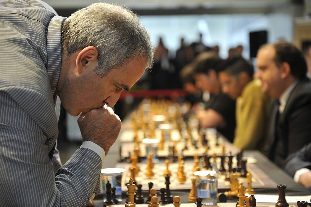Гарри каспаров, шахматист: биография, фото, национальность