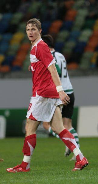 Роман павлюченко — биография и личная жизнь футболиста, за какие клубы играл